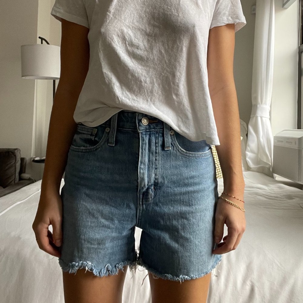 MADEWELL curvy high-rise denim shorts